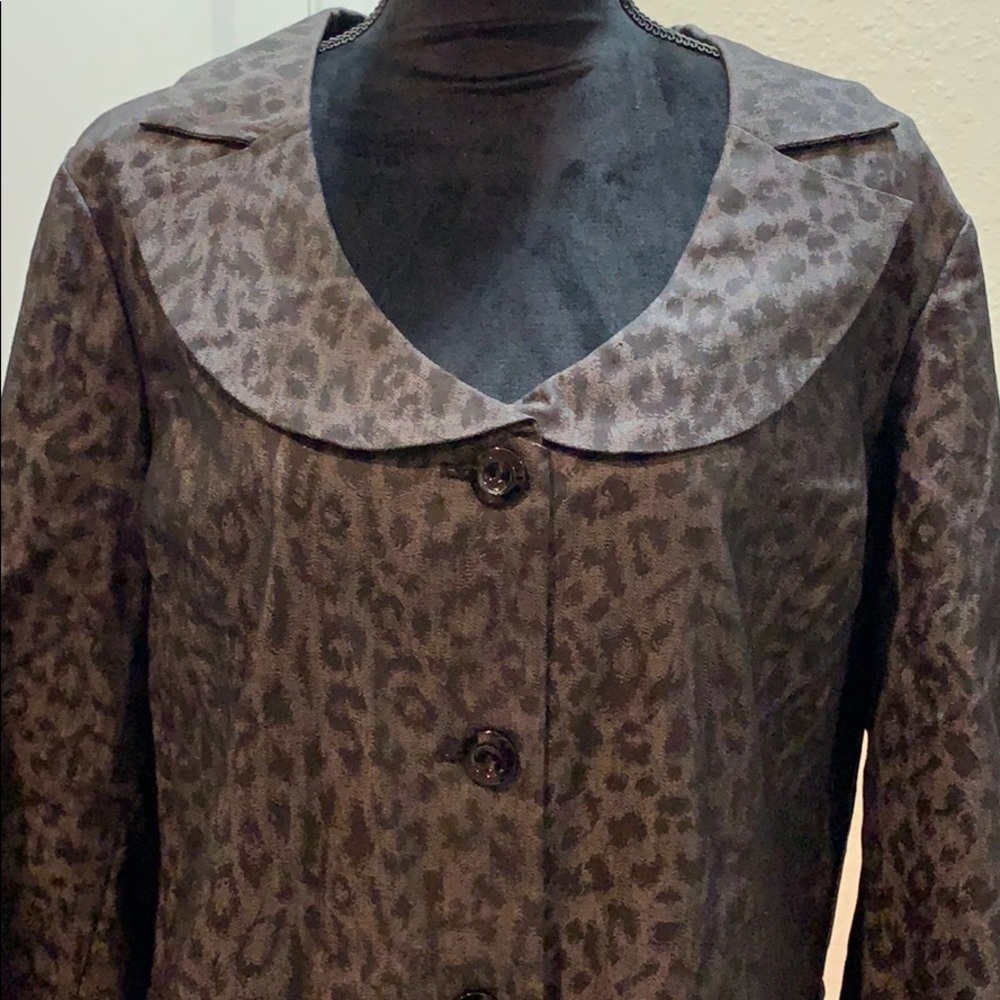 Jacket - Picture 3 of 8